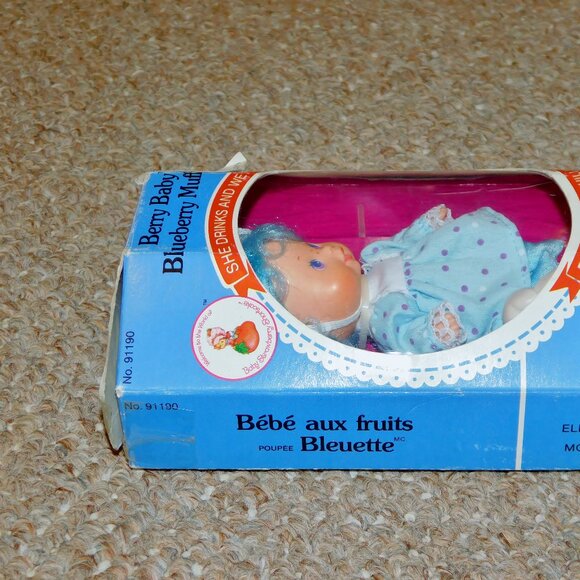 1984 Kenner Strawberry Shortcake Berry Baby Blueberry Muffin Complete in Box - Picture 10 of 14